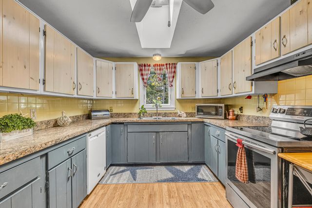 253 Gleneagle Drive, Centerville, MA 02632