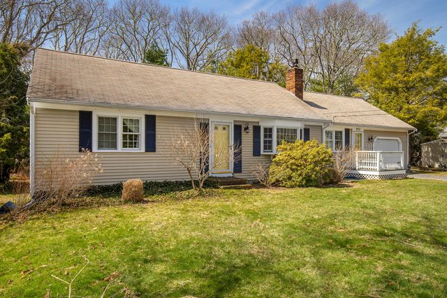253 Gleneagle Drive, Centerville, MA 02632