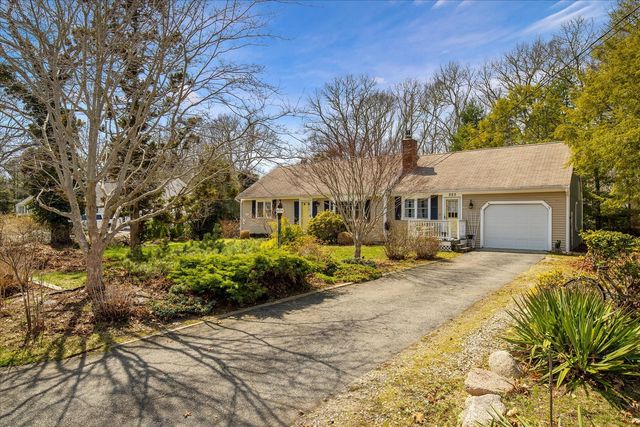 253 Gleneagle Drive, Centerville, MA 02632