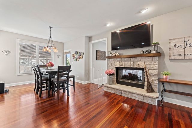 21002 Kenmare Drive, Shorewood, IL 60404