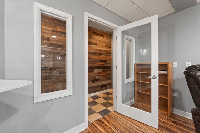 21002 Kenmare Drive, Shorewood, IL 60404