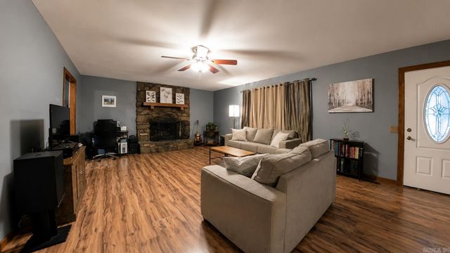 103 Dyson Road, Austin, AR 72007