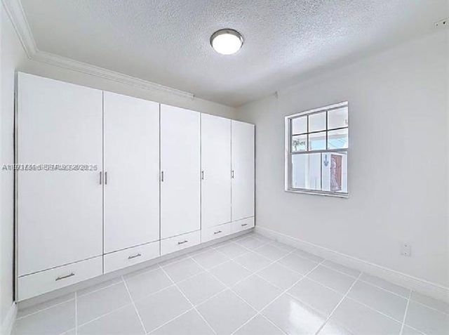 7410 SW 39th St 0, Miami, FL 33155