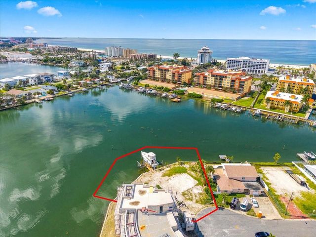 5400 ALOHA DRIVE, St Pete Beach, FL 33706