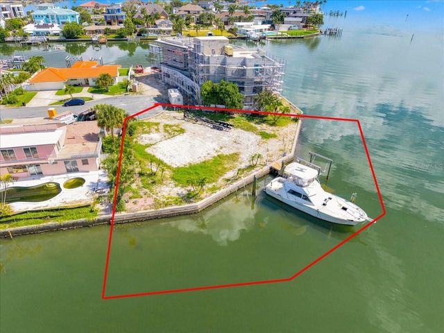 5400 ALOHA DRIVE, St Pete Beach, FL 33706