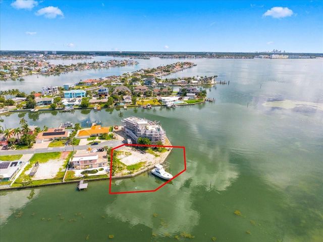 5400 ALOHA DRIVE, St Pete Beach, FL 33706