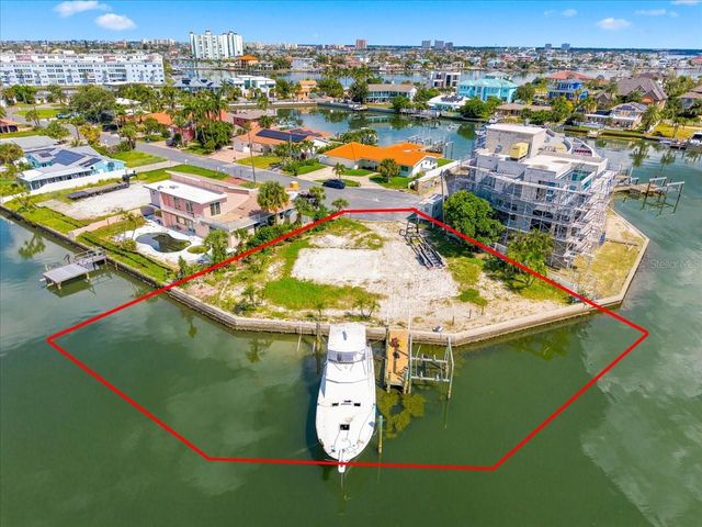 5400 ALOHA DRIVE, St Pete Beach, FL 33706