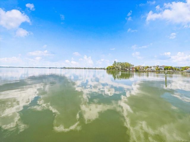 5400 ALOHA DRIVE, St Pete Beach, FL 33706