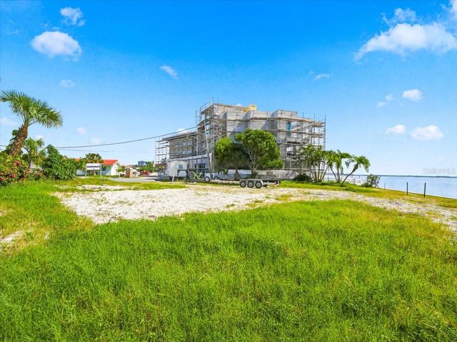 5400 ALOHA DRIVE, St Pete Beach, FL 33706