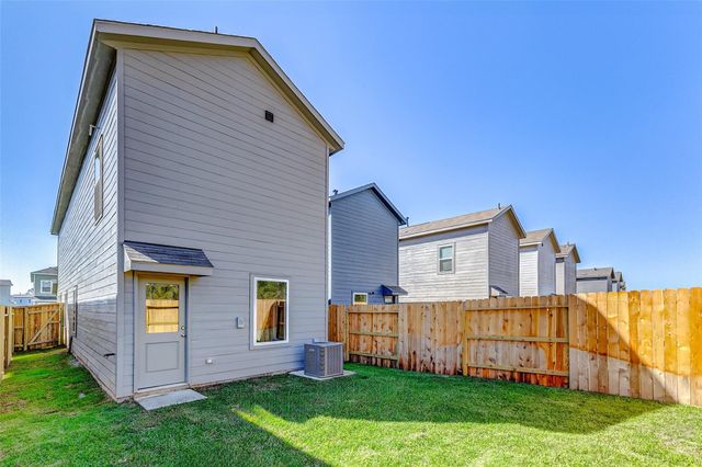 21438 Carosella Drive, New Caney, TX 77357