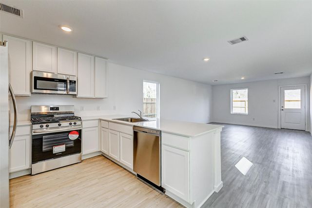 21438 Carosella Drive, New Caney, TX 77357