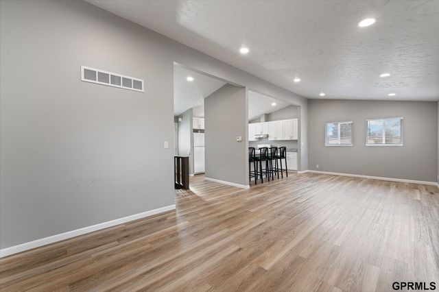 800 Northborough Lane, Lincoln, NE 68505