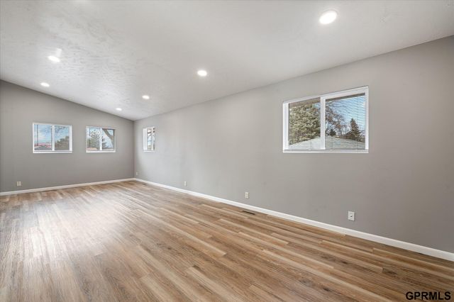 800 Northborough Lane, Lincoln, NE 68505