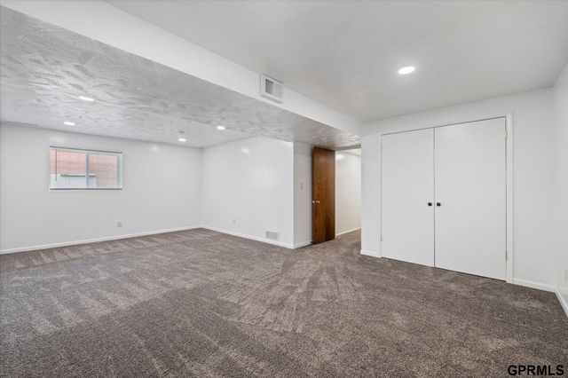 800 Northborough Lane, Lincoln, NE 68505