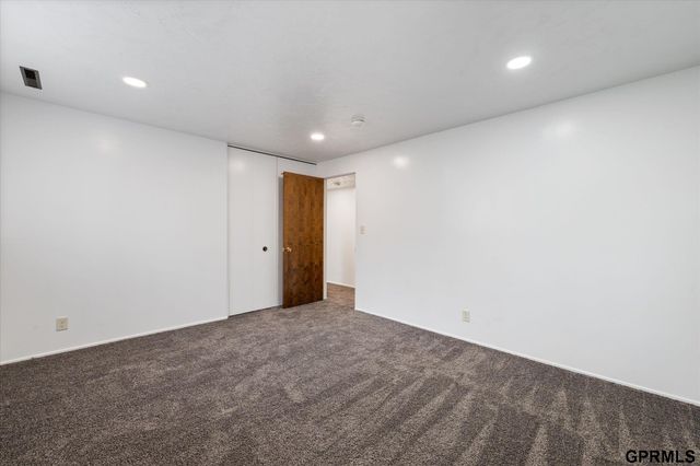 800 Northborough Lane, Lincoln, NE 68505