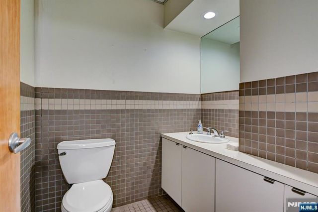139 Chestnut Street, Nutley, NJ 07110