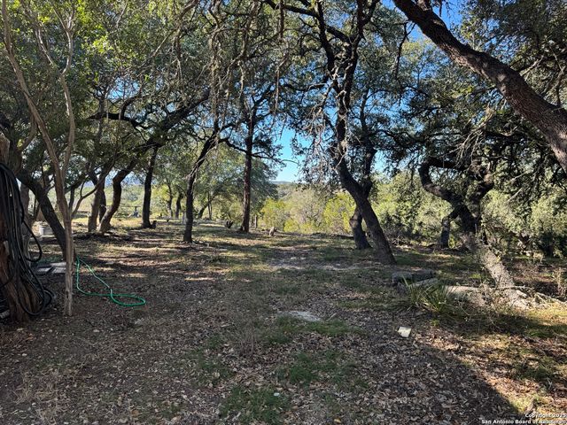 620 Lake Forest, Pipe Creek, TX 78063