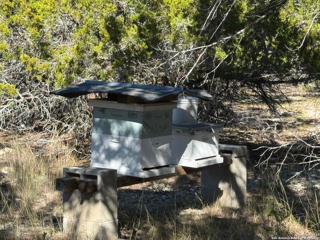 620 Lake Forest, Pipe Creek, TX 78063