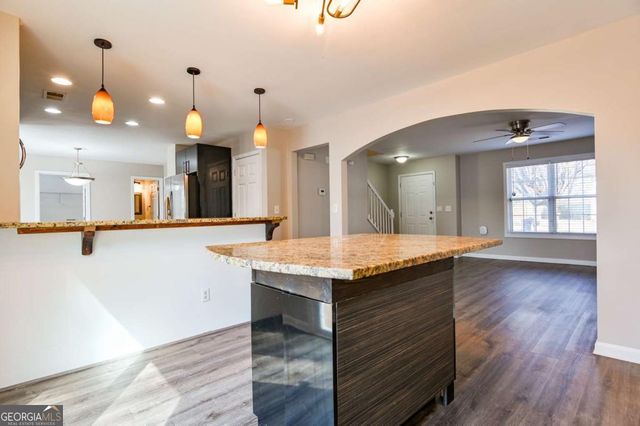 1534 Hayden Mill Way, Lawrenceville, GA 30043