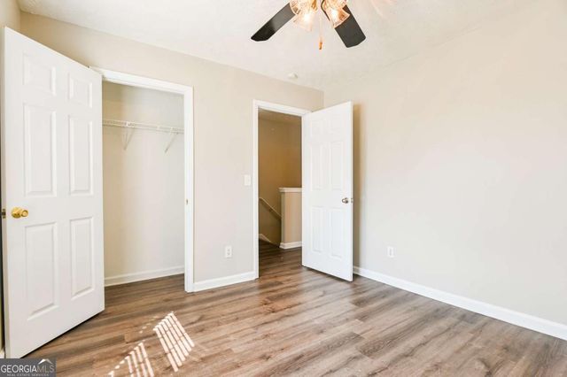 1534 Hayden Mill Way, Lawrenceville, GA 30043