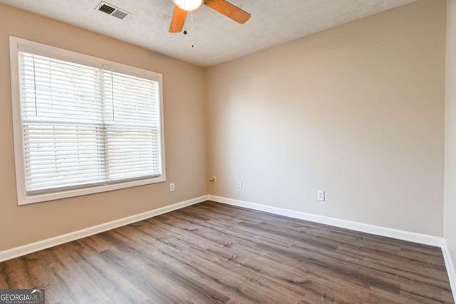 1534 Hayden Mill Way, Lawrenceville, GA 30043