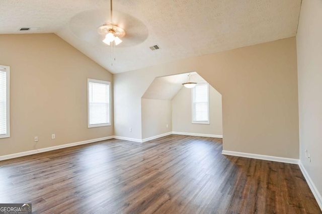 1534 Hayden Mill Way, Lawrenceville, GA 30043