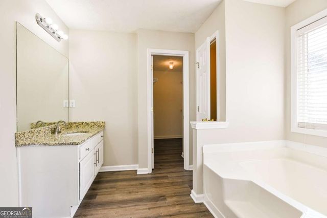 1534 Hayden Mill Way, Lawrenceville, GA 30043