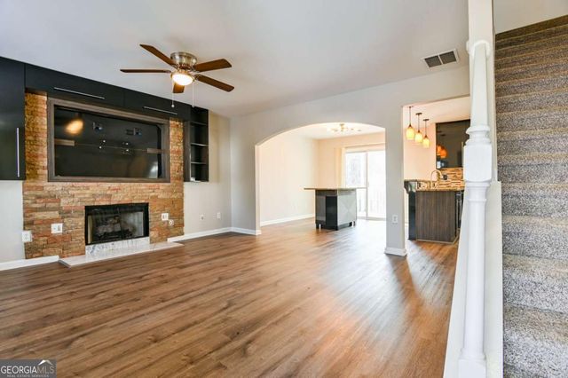 1534 Hayden Mill Way, Lawrenceville, GA 30043