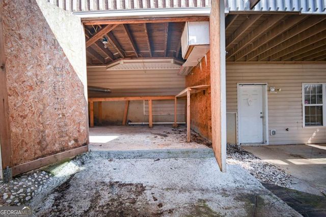 1534 Hayden Mill Way, Lawrenceville, GA 30043