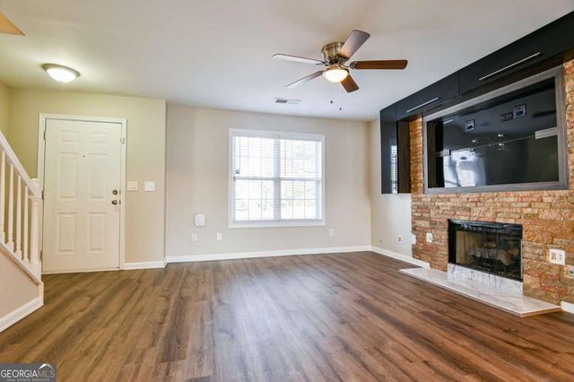 1534 Hayden Mill Way, Lawrenceville, GA 30043