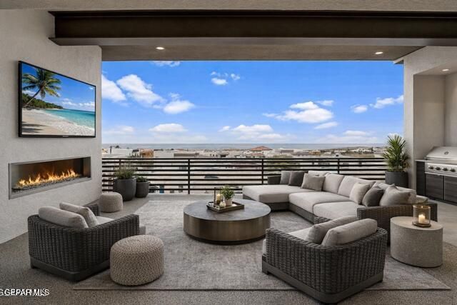1281 DESERT NIGHT Street, El Paso, TX 79912