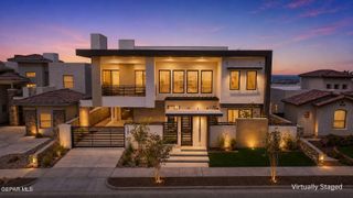 1281 DESERT NIGHT Street, El Paso, TX 79912