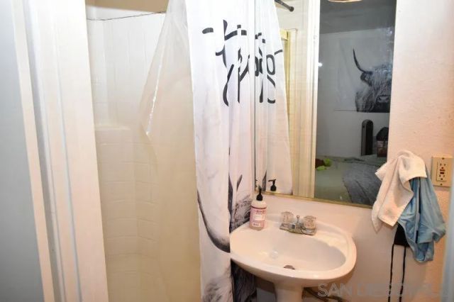 9290 Towne Centre Dr 87, San Diego, CA 92121