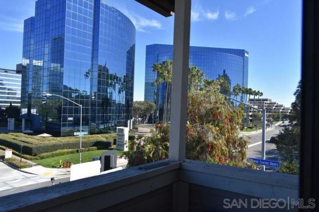 9290 Towne Centre Dr 87, San Diego, CA 92121