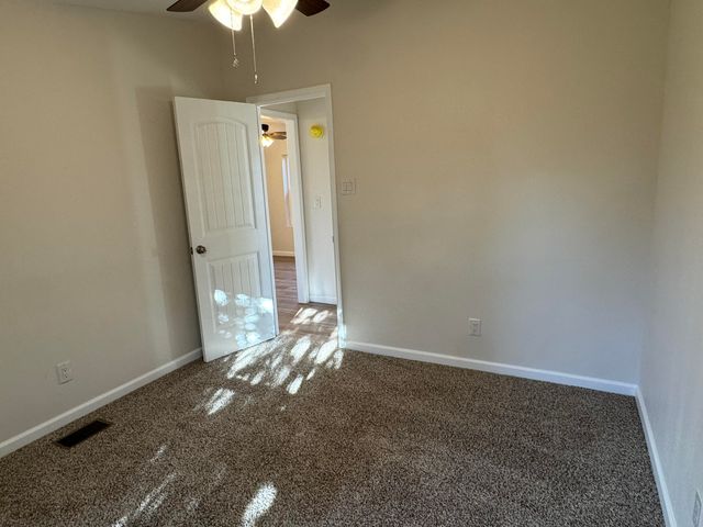 13 E Willard Road, Edgewood, NM 87015