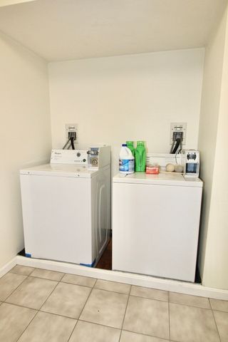 239 Union St 2, Franklin, MA 02038