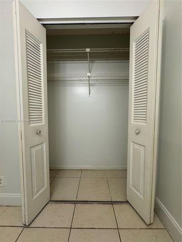 10717 Cleary Blvd 107, Plantation, FL 33324