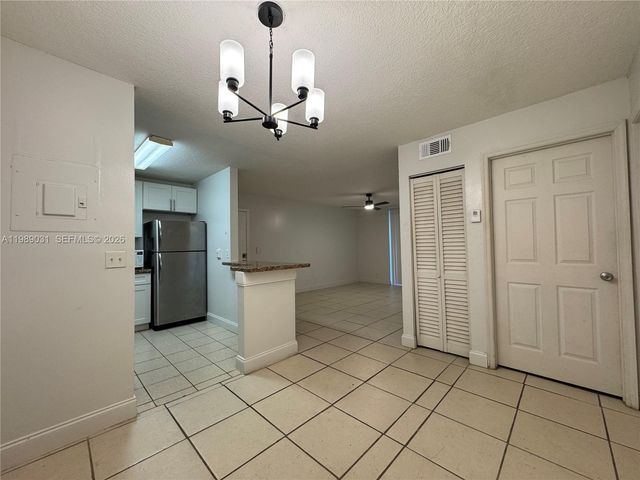 10717 Cleary Blvd 107, Plantation, FL 33324