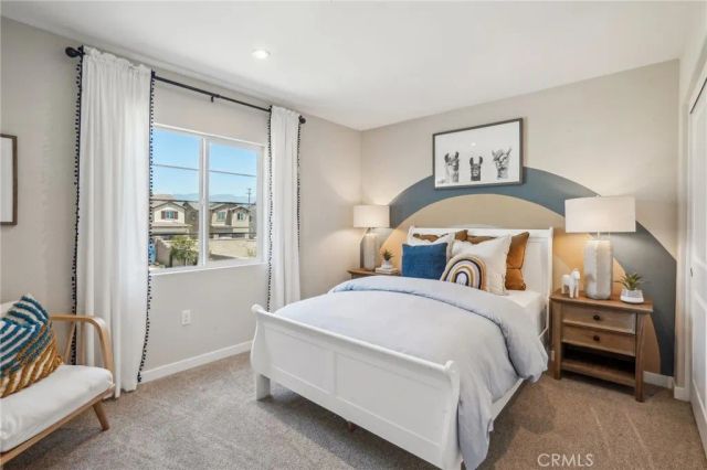 6362 Moonfire Lane, Fontana, CA 92336