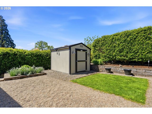 5095 Se ROETHE Rd, Milwaukie, OR 97267