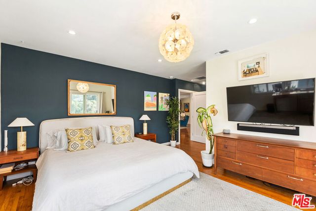 2316 Laurelmont Place, Los Angeles, CA 90046