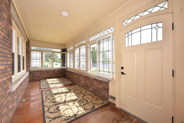 224 N 9th AVENUE, West Bend, WI 53095