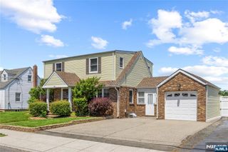 58 Willard Avenue, Totowa, NJ 07512