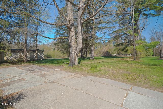 24 Mowry Avenue, Greenwich, NY 12834