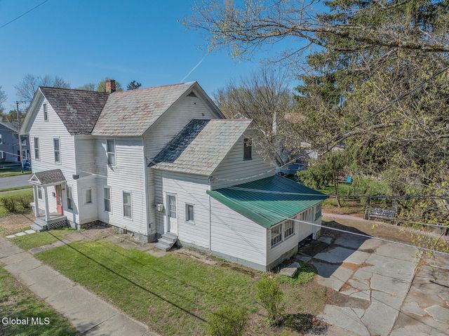 24 Mowry Avenue, Greenwich, NY 12834