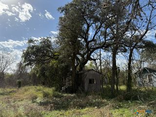517 E Franklin Street, Goliad, TX 77963