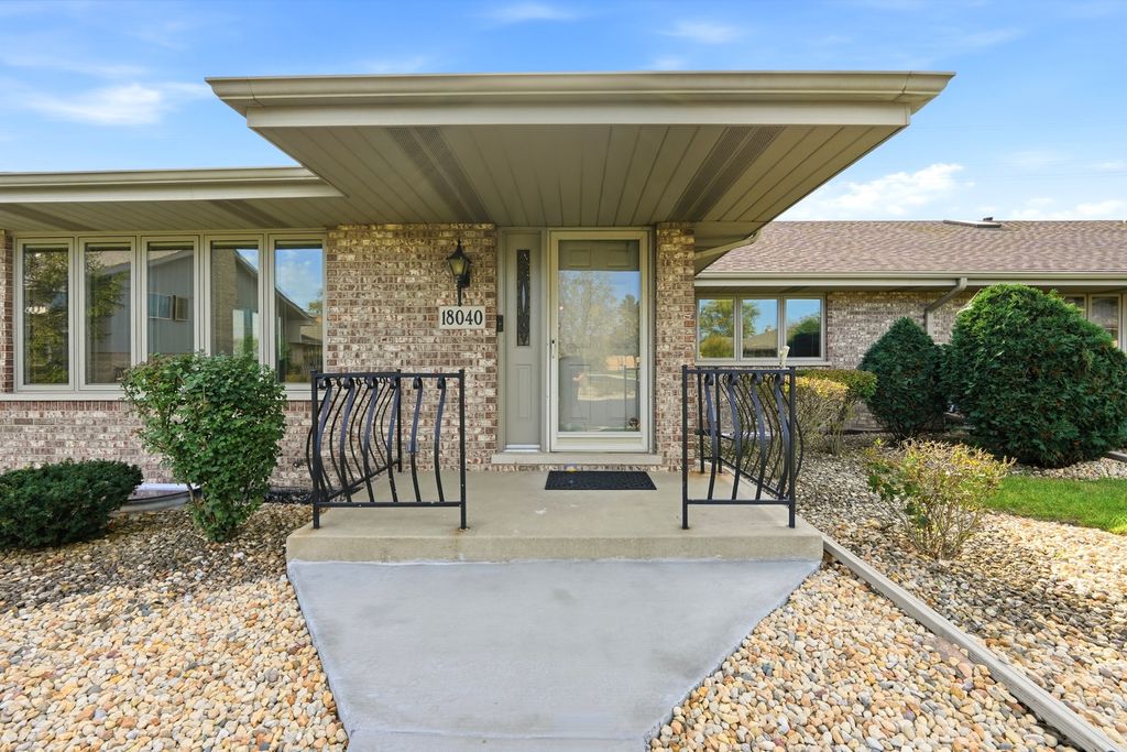 18040 Delaware Court 104, Orland Park, IL 60467 — photo 3