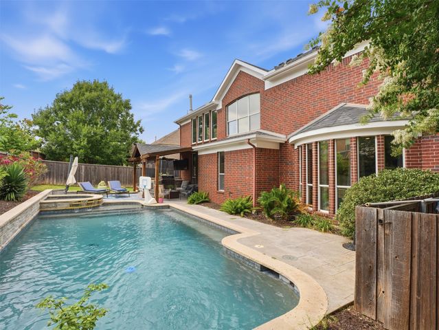 8405 Player Drive, Rowlett, TX 75089