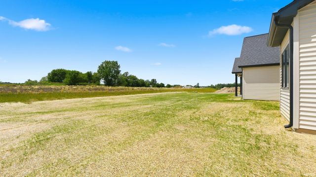 1840 Burnt Lake Drive, Fort Wayne, IN 46814