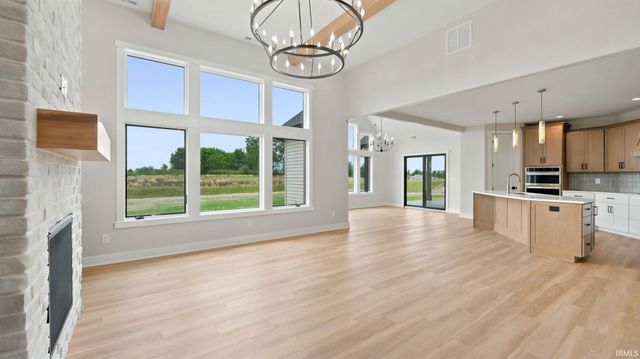 1840 Burnt Lake Drive, Fort Wayne, IN 46814